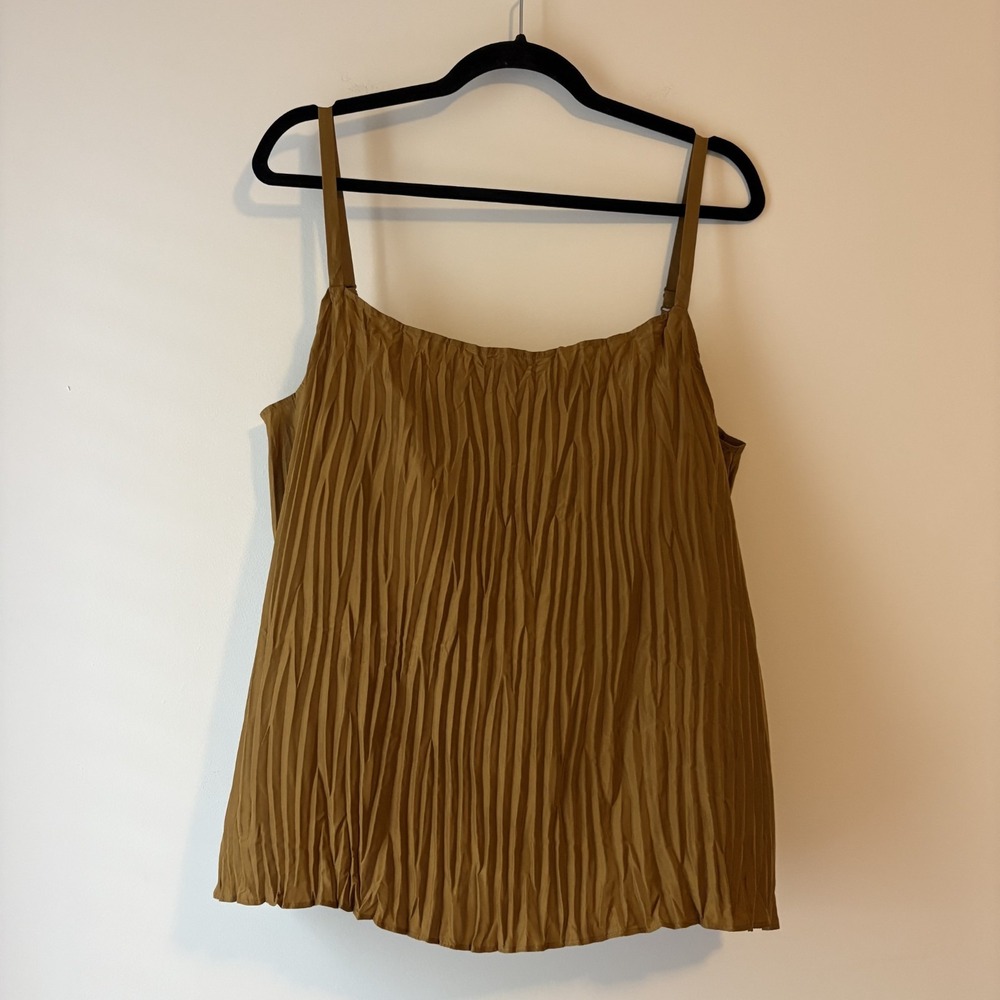 Eileen Fisher 100% Silk Crinkle Boxy Tank Bronze Size M Quiet Luxury Minimalist